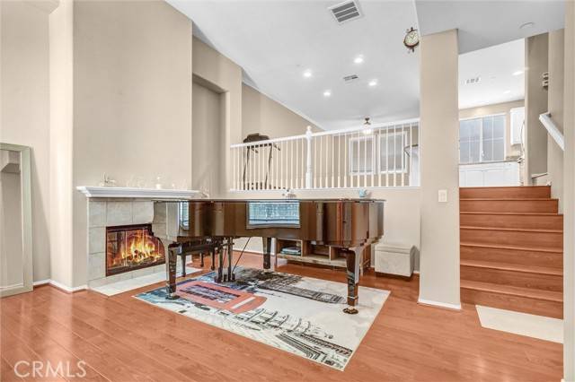 Fullerton, CA 92833,2019 Arnold Way