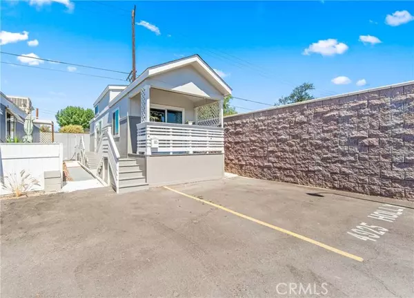 Long Beach, CA 90805,4925 Holly