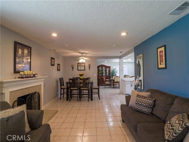 Buena Park, CA 90620,5686 Panama Drive
