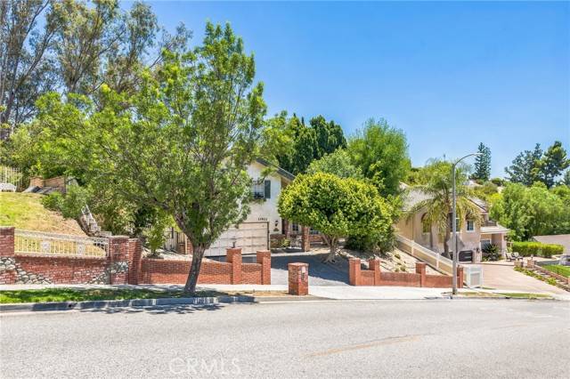 Granada Hills, CA 91344,11922 Louise Avenue