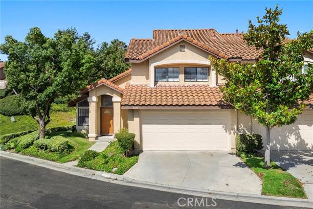 6076 East East Montefino Lane, Anaheim Hills, CA 92807