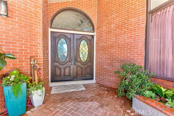 Fullerton, CA 92835,2960 Terraza Place