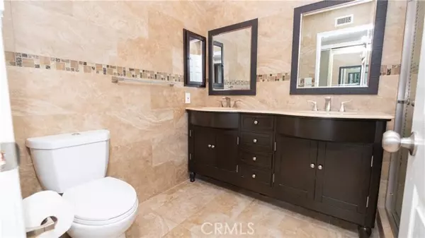 Irvine, CA 92612,7 Satinwood Way