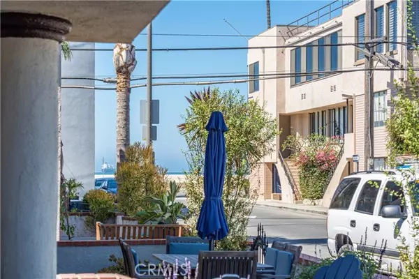 Long Beach, CA 90803,36 Pomona Avenue