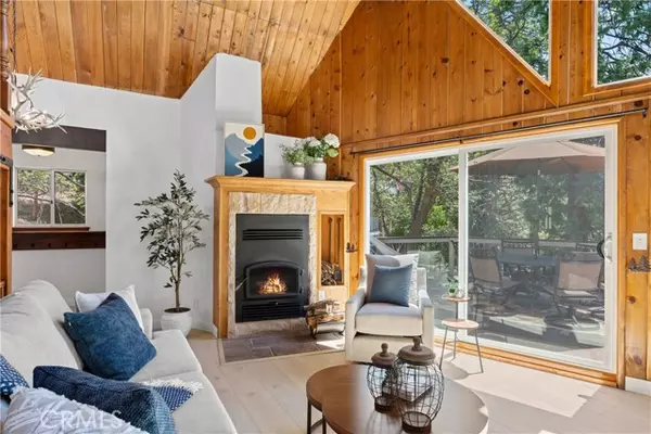 Lake Arrowhead, CA 92352,27319 Pinewood Drive
