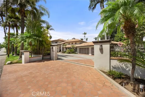 Fullerton, CA 92835,417 West Las Palmas Drive