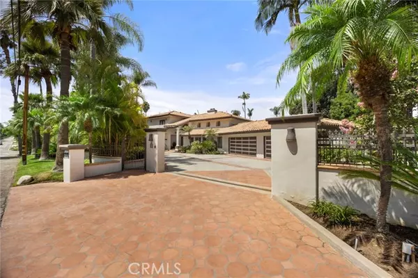 Fullerton, CA 92835,417 West Las Palmas Drive