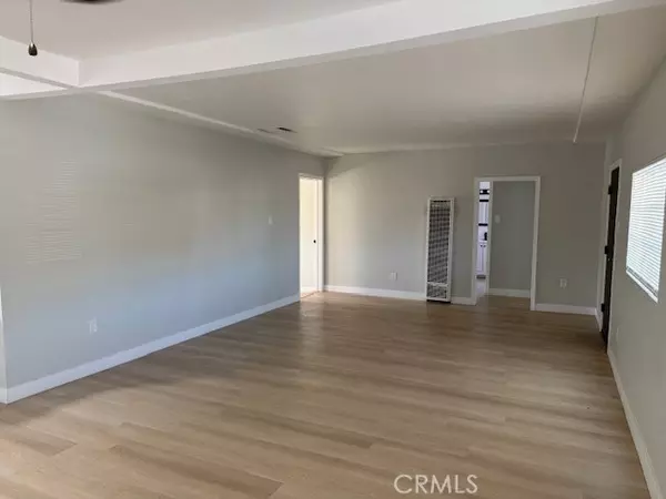 San Bernardino, CA 92404,7086 Elmwood Road
