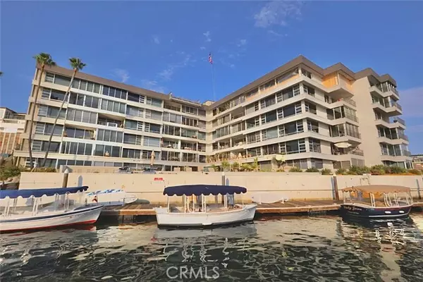 2525 Ocean Boulevard, Corona Del Mar, CA 92625