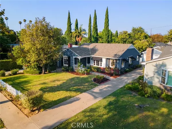 2339 North Valencia Avenue, Santa Ana, CA 92706