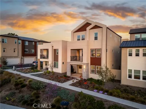 Irvine, CA 92618,121 Biome
