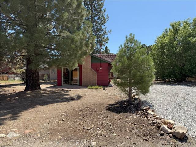 Big Bear City, CA 92314,936 Pinon Lane