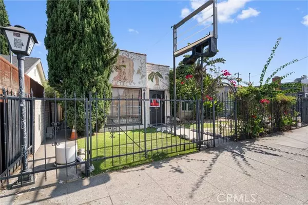 North Hollywood, CA 91601