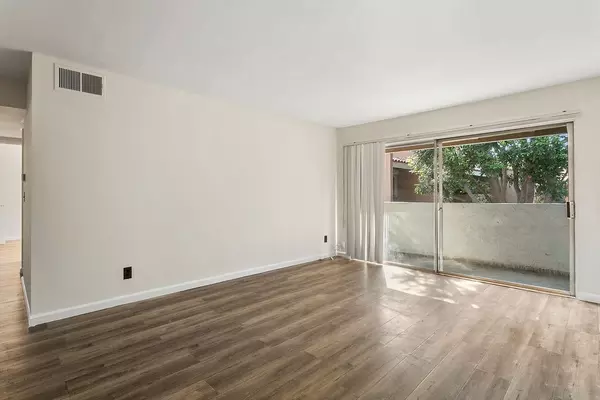 Santa Ana, CA 92707,1001 West Macarthur Boulevard