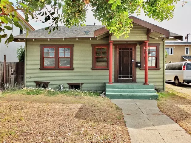 Long Beach, CA 90804,744 Gladys Avenue
