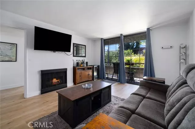 Long Beach, CA 90802,1237 East 6th Street