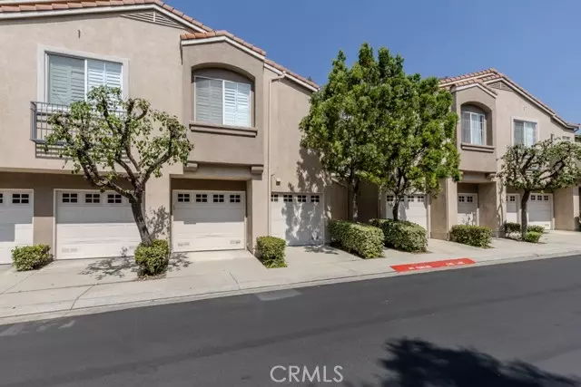 Placentia, CA 92870,219 Draft Way