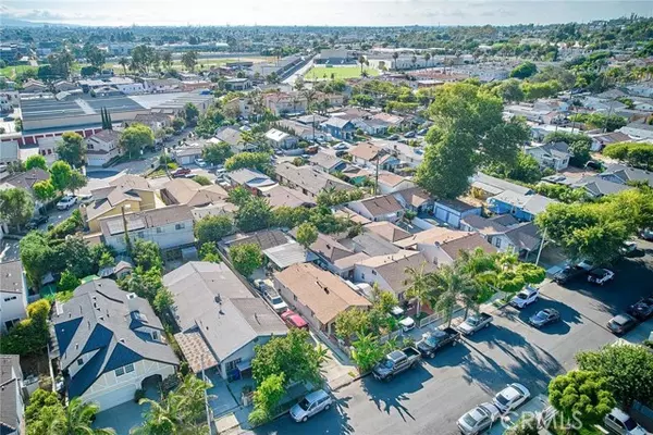 Signal Hill, CA 90755,1845 Dawson Avenue