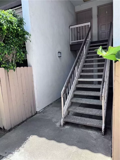 Santa Ana, CA 92704,2521 West Sunflower Avenue