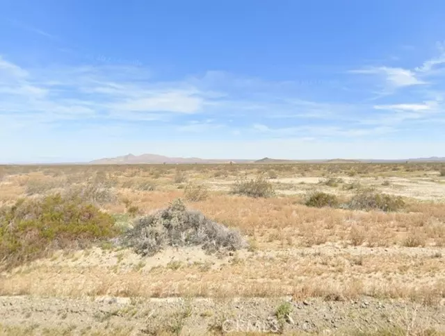 Palmdale, CA 93591,21500 Vac/Cor Avenue R Drt/215