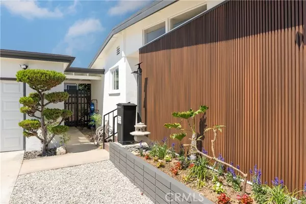 Gardena, CA 90247,16928 South Raymond Place