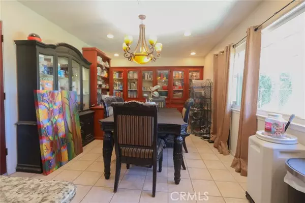 Barstow, CA 92311,31582 Clay River Road