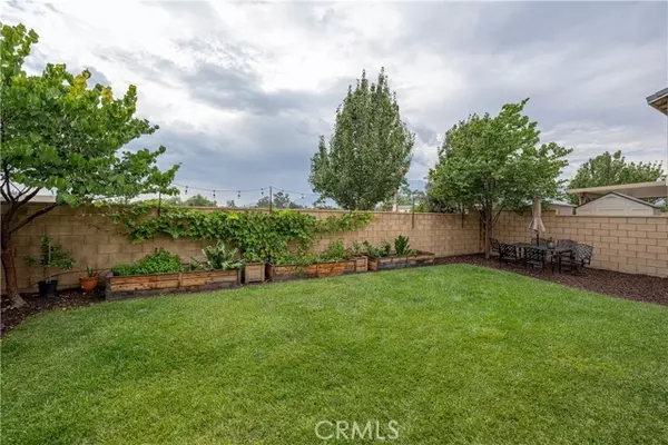 Fontana, CA 92336,7470 Sleepy Creek Avenue