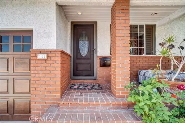 Wilmington, CA 90744,1104 Frigate