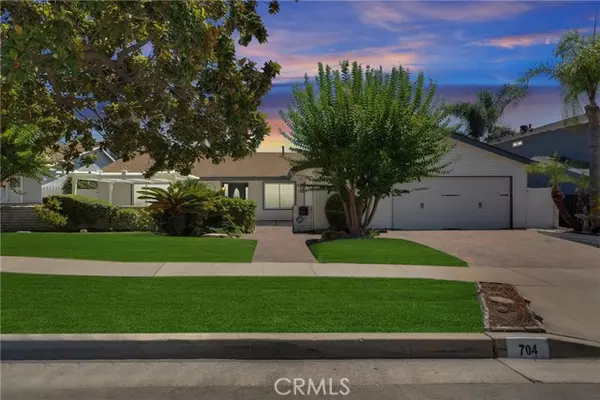 Orange, CA 92867,704 East Barkley Avenue