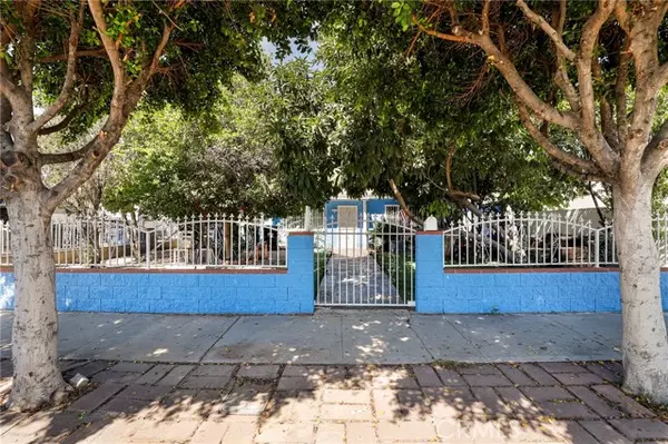 Reseda, CA 91335,7545 White Oak Avenue