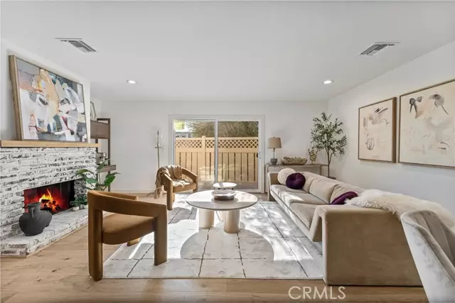 Los Angeles, CA 90066,4365 Mclaughlin Avenue