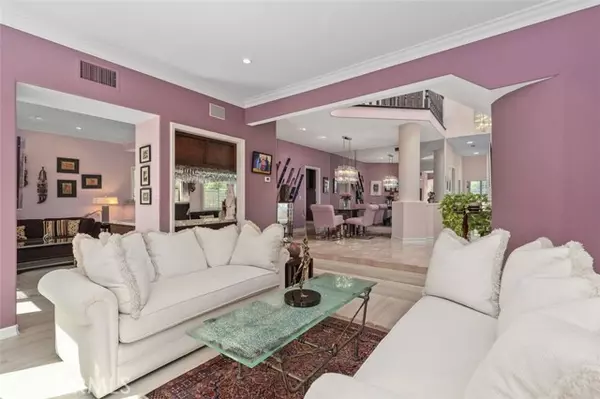Long Beach, CA 90803,6260 Napoli Court