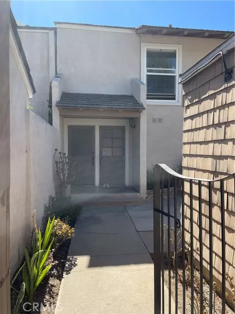 La Mirada, CA 90638,12203 Santa Gertrudes Ave
