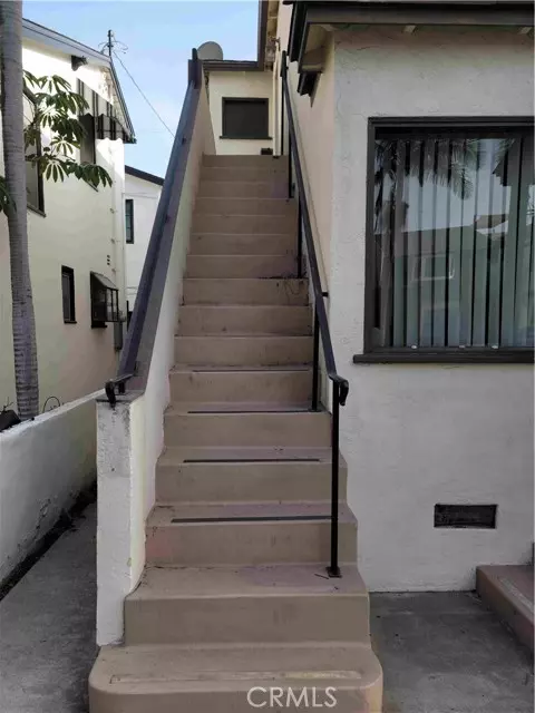 Long Beach, CA 90803,120 Granada Avenue