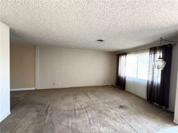 Westminster, CA 92683,8940 Comet Circle