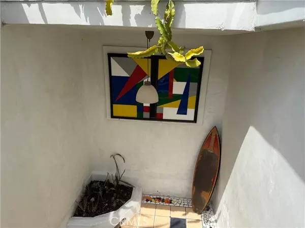 Signal Hill, CA 90755,1994 Stanley Avenue