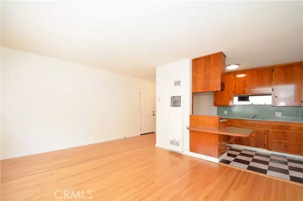 Long Beach, CA 90802,338 Elm Avenue