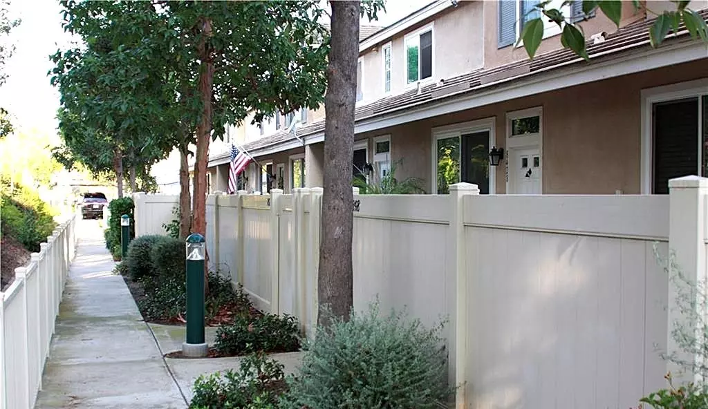 Anaheim Hills, CA 92808,8428 East Cody Way