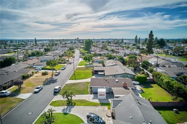 La Mirada, CA 90638,14463 San Esteban Drive