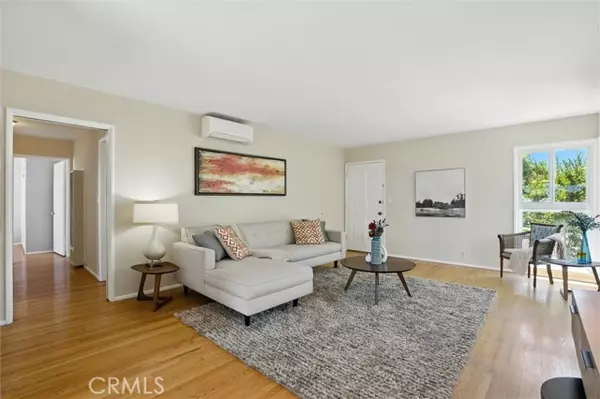 Long Beach, CA 90814,2420 East 4th Street
