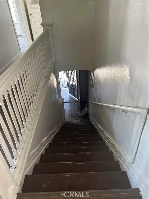 Los Angeles, CA 90011,146 East 45th Street