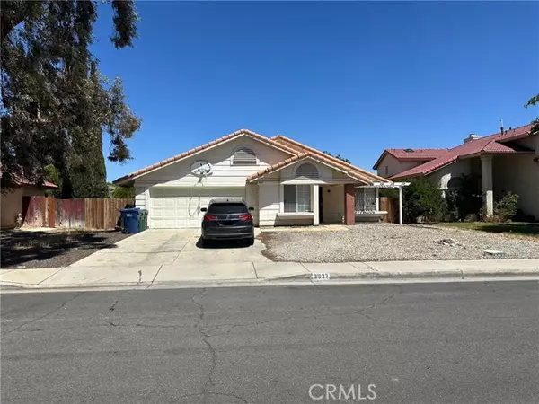 2627 East Avenue Q15, Palmdale, CA 93550
