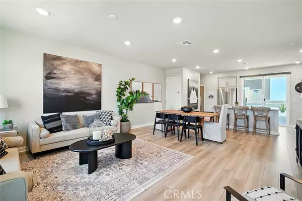 1425 West Sunrise Lane, San Pedro, CA 90732