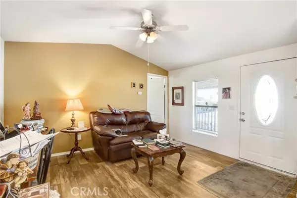 Hemet, CA 92543,260 North Lyon Avenue