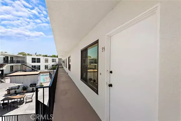 Linda Vista, CA 92111,6679 Linda Vista Road