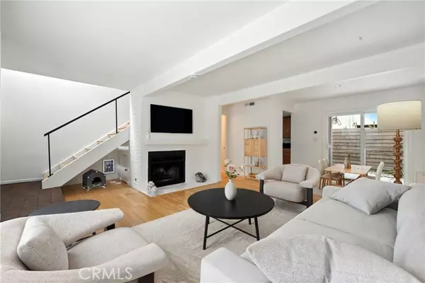 Long Beach, CA 90802,940 East 3rd Street