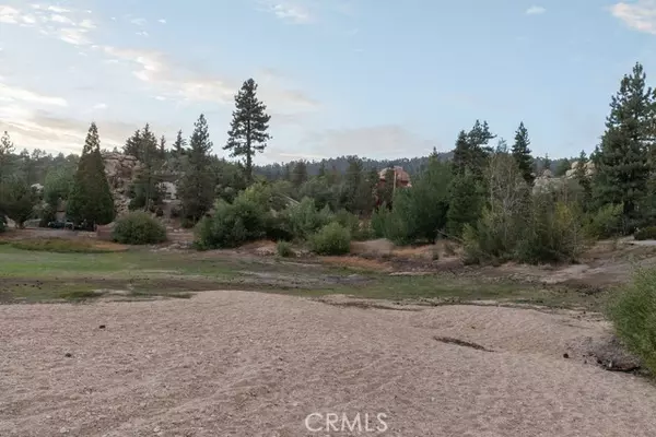 Arrowbear, CA 92382,10 Sierra View Drive