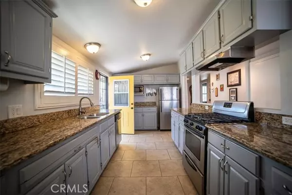 Anaheim, CA 92804,1913 West Beacon Avenue