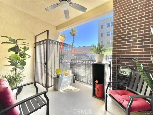 Long Beach, CA 90802,395 East 4th Street