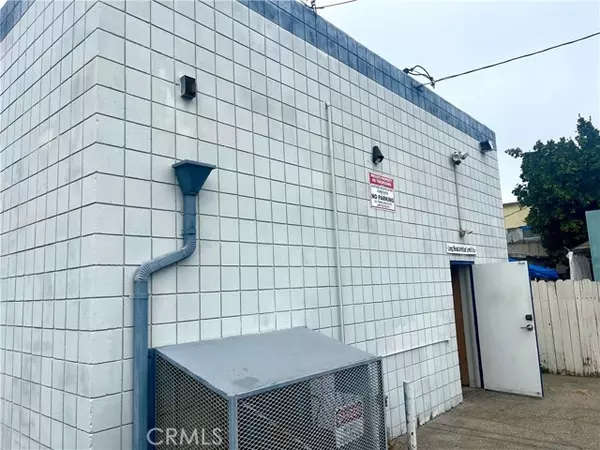 Long Beach, CA 90806